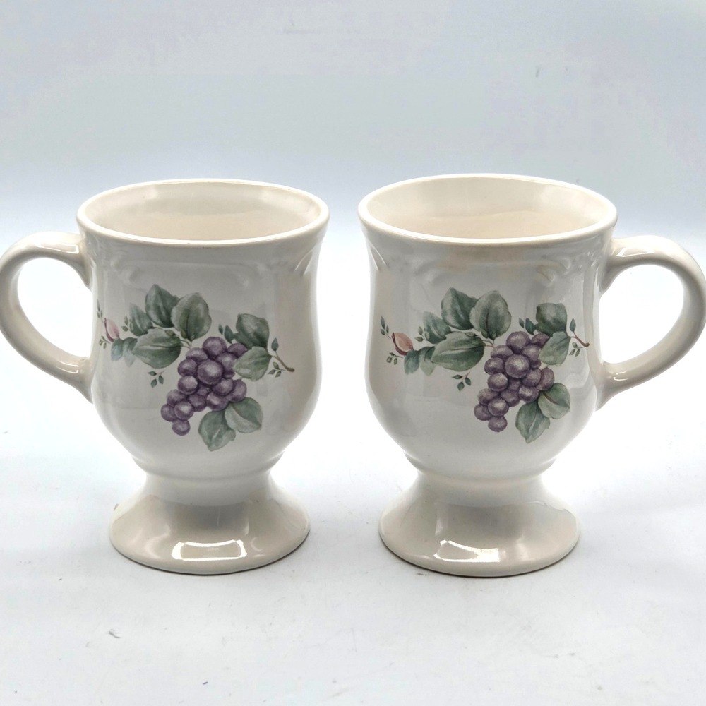 Vintage Pfalzgraff Grapevine Footed Pedestal Mug Cups Coffee Tea Lot of 2
